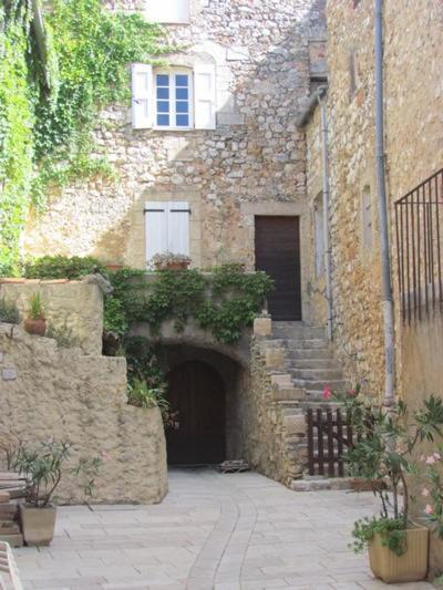 L'Orangette Bed & Breakfast Regusse Exterior photo