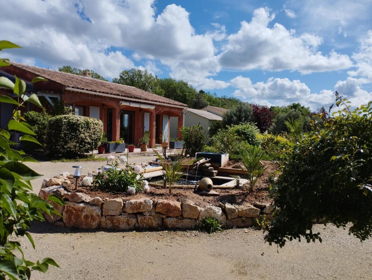 L'Orangette Bed & Breakfast Regusse Exterior photo